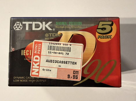 Magnetofónová kazeta TDK D 90 (päťpack)