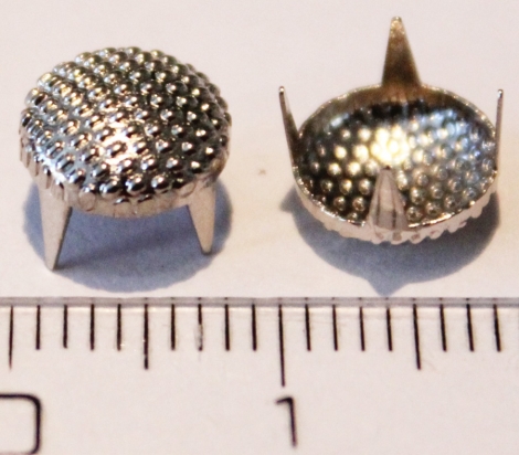 Bubák bodkovaný - 8 mm, strieborný - Jednotlivý vybíjanec