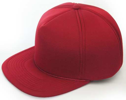Červená plná šiltovka